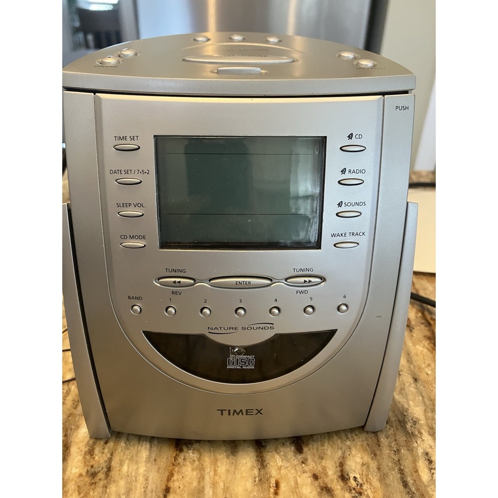 TIMEX Nature Sounds CD Clock Radio w/ Digital Tunning Model T618T TESTED & WORKS